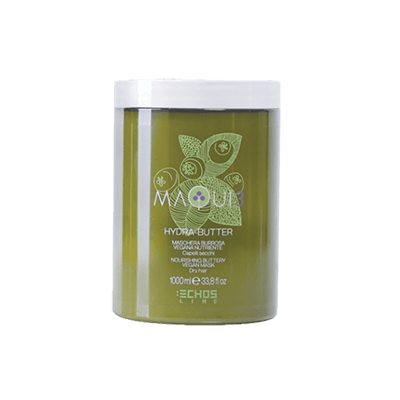 Echosline Maqui 3 Hydra maska je formulisana s ekstraktom Maqui, bogatim antioksidansima. Obogaćen dragocjenim shea maslacem s emolijentnim svojstvima. Njeguje i dubinski hrani suhu i dehidriranu kosu, čineći je vitalnom i sjajnom. Kosa je hidratizirana, svilenkasta i lako se raščešljava. 100% veganski, bez sulfata i silikona Visok postotak sastojaka prirodnog podrijetla Svaka boca izrađena je od reciklirane plastike Nakon All-In šampona, osušite kosu ručnikom, nanesite proizvod, ravnomjerno rasporedite po dužini i vrhovima i počešljajte. Ostavite da djeluje 5 minuta i isperite. Kozmetički tretmani, prečesto pranje, korištenje agresivnih ili nekvalitetnih šampona, prečesto korištenje sušila ili pegle za kosu te čimbenici okoliša uzrokuju suhoću kose, čineći je bez sjaja i lomljivom. Hydra-Butter, zahvaljujući ekstraktu Maqui, dubinski njeguje i hrani suhu i dehidriranu kosu. Njegova kompaktna i puterasta formula, obogaćena shea maslacem, bit će duboko hidratizirana, svilenkasta i laka za raščešljavanje, bez otežavanja. Maqui bobica, koja se za stanovništvo Patagonije smatra bobicom "vječne mladosti", ima prirodno antioksidativno djelovanje, potiče cirkulaciju u vlasištu, daje boju i sjaj kosi. Shea maslac, dobiven iz stabla oraha iz središnjih područja Afrike, zahvaljujući svojim omekšujućim i hranjivim svojstvima daje elastičnost i hranjivost kose. Maqui 3 je kompaktan i inteligentan tretman. Zahvaljujući korištenim aktivnim sastojcima prirodnog podrijetla, specifičnim ritualima odgovara na glavne potrebe kose. Svaka boca izrađena je od reciklirane plastike, formulacije su 100% veganske, sadrže visok postotak prirodnih sastojaka i ne koriste sulfate i silikone.